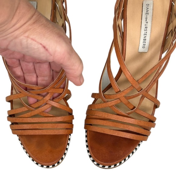 Diane von Furstenberg Tan Leather Strappy Slingback Stiletto Sexy Heels SZ 8.5 B - Picture 6 of 11
